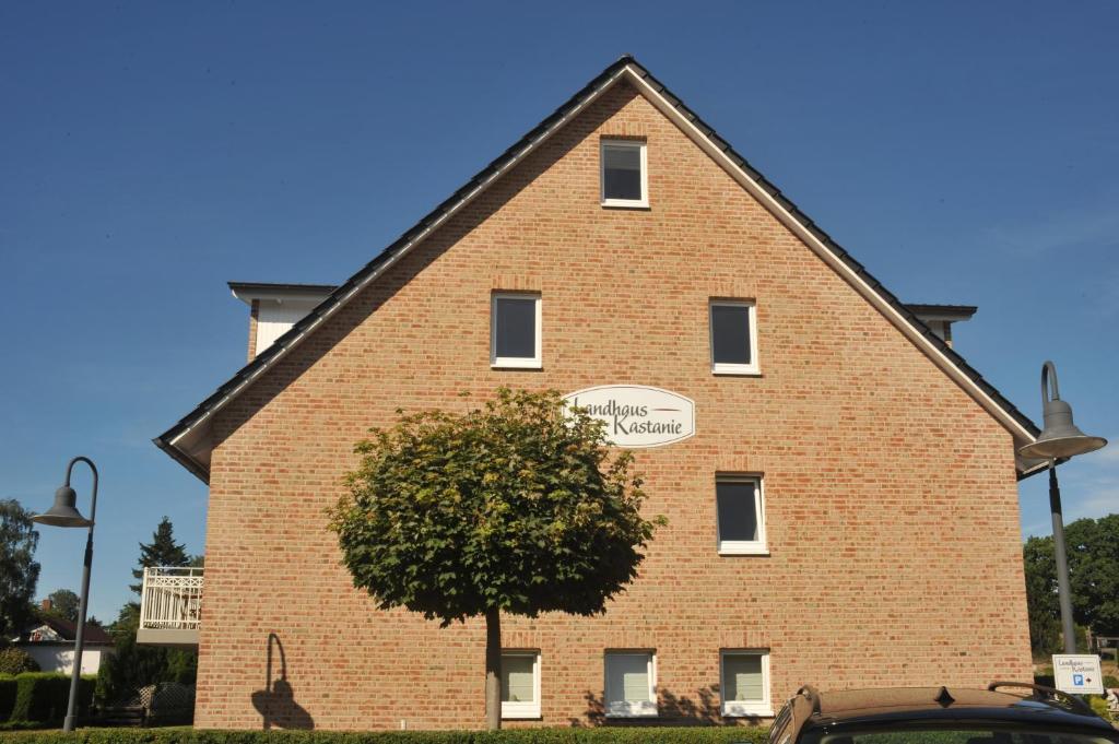 Hotel Und Landhaus 'Kastanie' Hamburg-Harburg Buitenkant foto